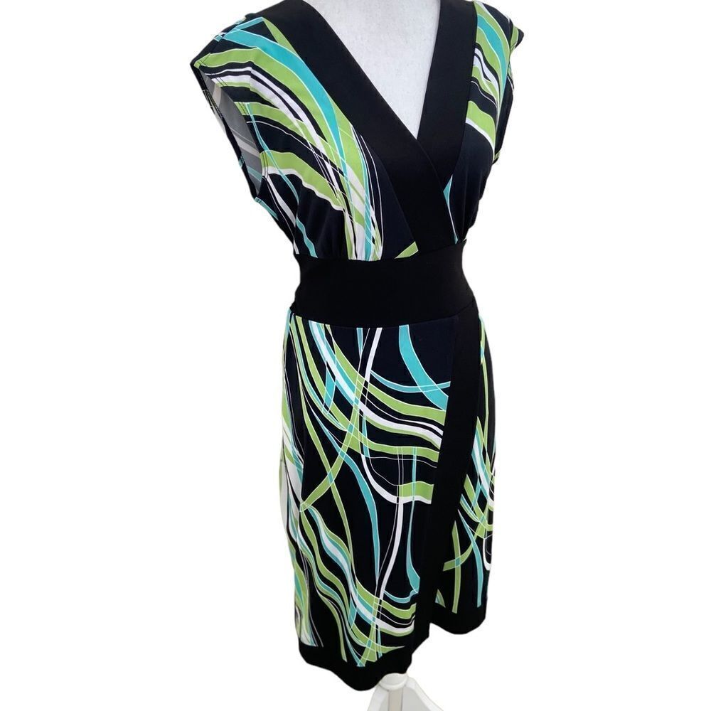 Frank Lyman v neck cap sleeve jersey knit dress black trim & belt graphic print - Picture 2 of 11
